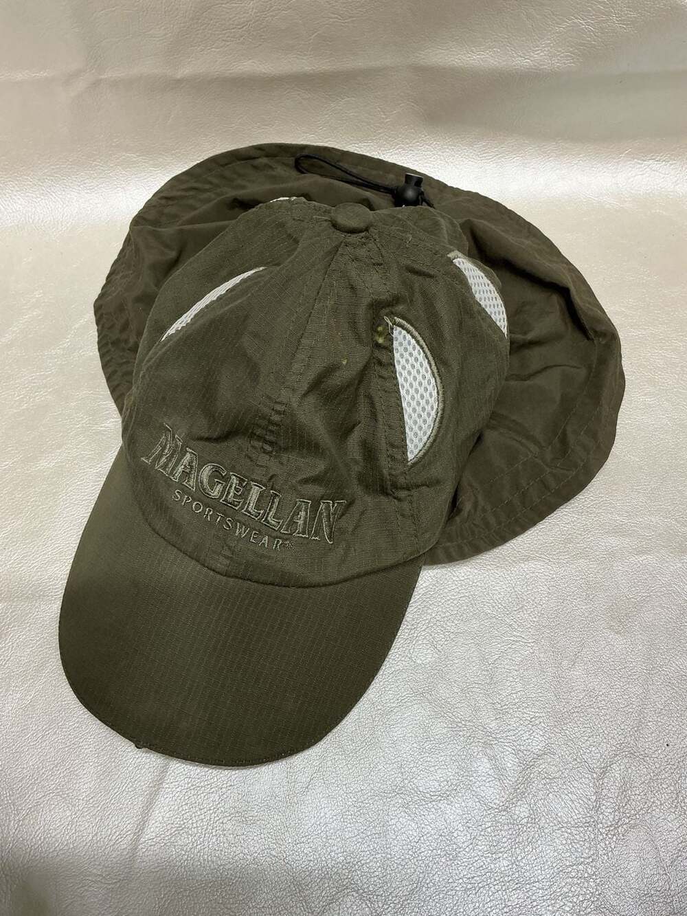 Magellan Hiking Hat With Neck Flap And Panther Vision Light